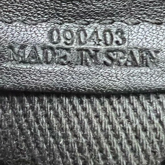 LOEWE ANAGRAM CROSSBODY BLACK/GREY BAG - Picture 15 of 15